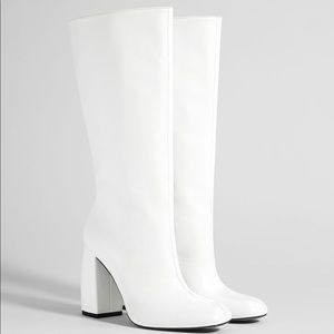 Bershka Wide Leg High Heel Knee High Retro White Boots